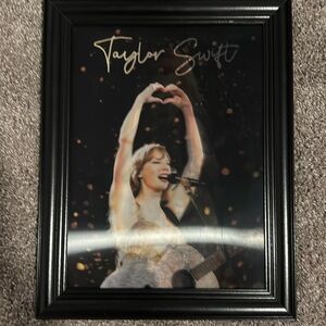 Lenticular Taylor swift poster with frame